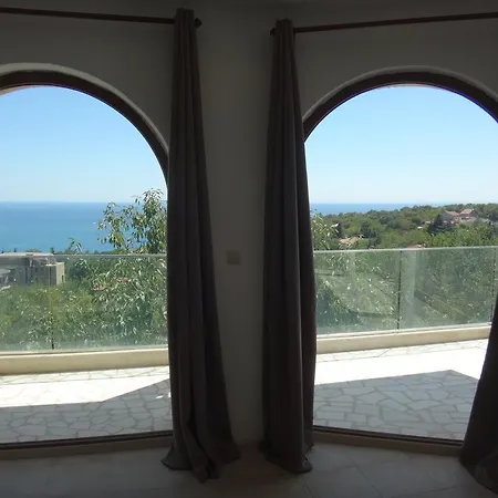 Villa Varna
