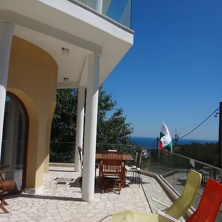 Villa Varna Holiday home *